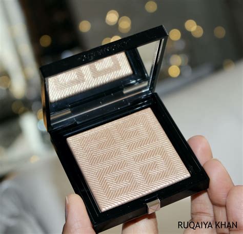 GIVENCHY Teint Couture Shimmer Powder in Shimmery Gold 